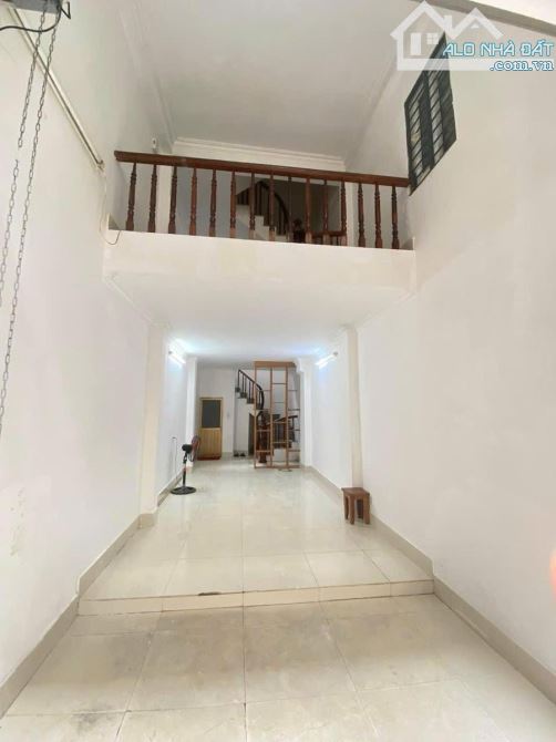 CỰC PHẨM NHÀ Ở MỄ TRÌ - NGÕ THÔNG - KHU ÍT NHÀ BÁN - Ở SƯỚNG - Ở NGAY