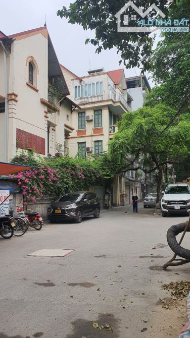 1 NHÀ RA PHỐ - SAU QUY HOẠCH LÀ MẶT PHỐ - GIÁ ĐẦU TƯ - SỔ VUÔNG A4