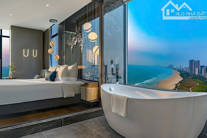 Cần Chuyển Nhượng Khách Sạn 4* Duy Nhất Mặt Tiền Võ Nguyên Giáp Biển Mỹ Khê - Giá Tốt