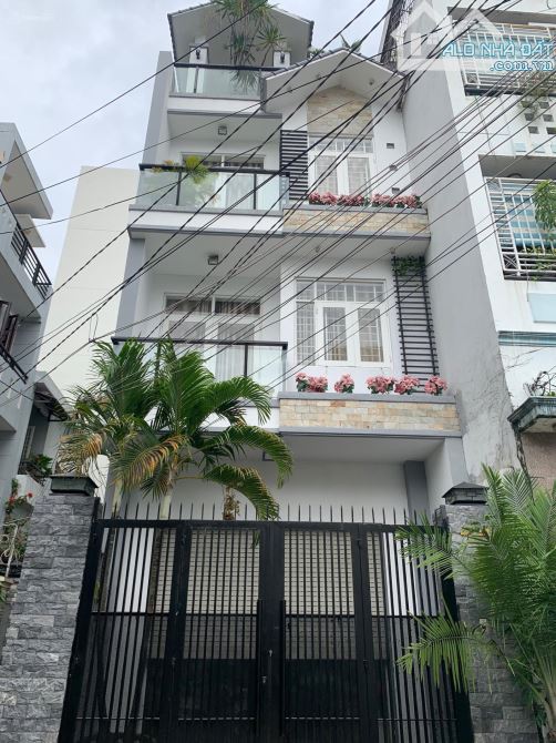 Hot! Nhà HXH Bành Văn Trân. Khu biệt thự, DT: 4x14m, 3 lầu - Chỉ 13.9 tỷ TL