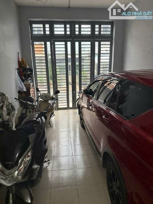 🔥 NHÀ 3 TẦNG ( Ngộp Bank)  HẺM 7M đường HÀ HUY GIÁP, phường THẠNH LỘC, Q12,  DT 80.9m2