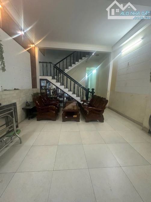 SIÊU PHẨM 2 TẦNG–ĐƯỜNG 7.5M, GẦN CHỢ CẨM LỆ_NHỈNH 6 TỶ