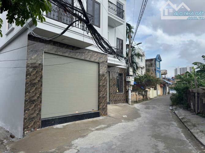 Nhà Thuỵ Phương phân lô - góc - ô tô - ~40m2 5 tầng 4,7m mt chỉ 6,x tỷ - ở ngay - SỐC