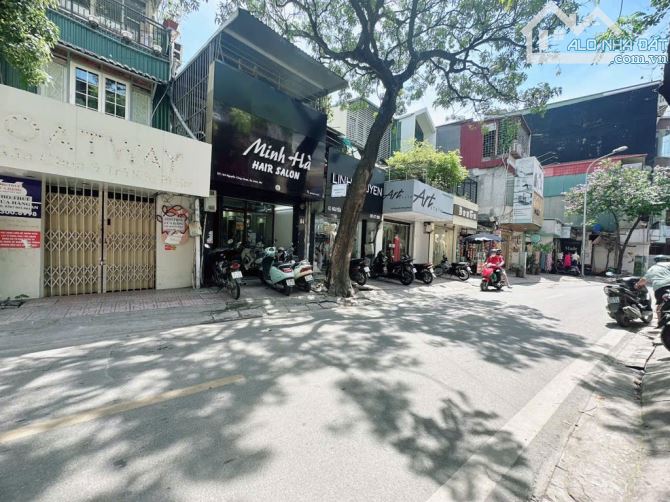 BÁN NHÀ 4 TẦNG 65 M2, VỊ TRÍ ĐỈNH, KINH DOANH BẤT CHẤP