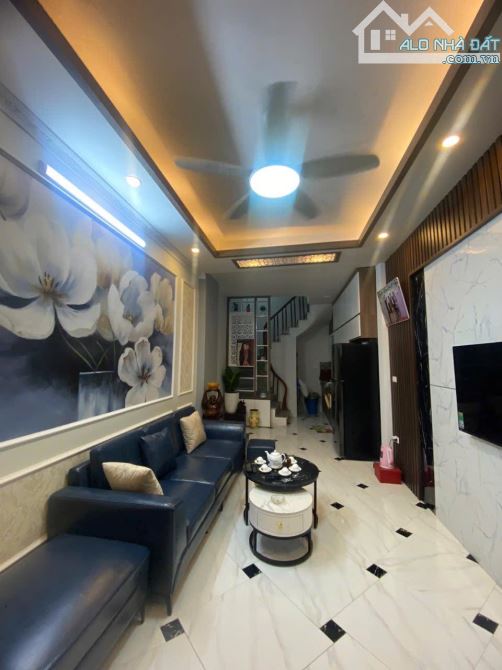 PHỐ NGUYỄN ĐÌNH THI – VÀI BƯỚC RA HỒ TÂY – Ở NGAY – GIÁ CỰC RẺ 💥