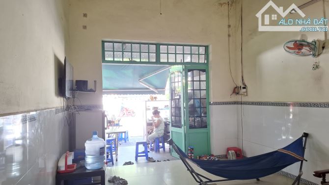 BÁN ĐẤT TẶNG  NHÀ CẤP 4 MẶT TIỀN TÔ HIỆU – DIỆN TÍCH KHỦNG –  KINH DOANH SẦM UẤT