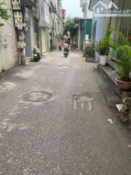 Bán 50m2 đất Liên Ninh - Thanh Trì, ô tô tải vào đất, Siêu hiếm