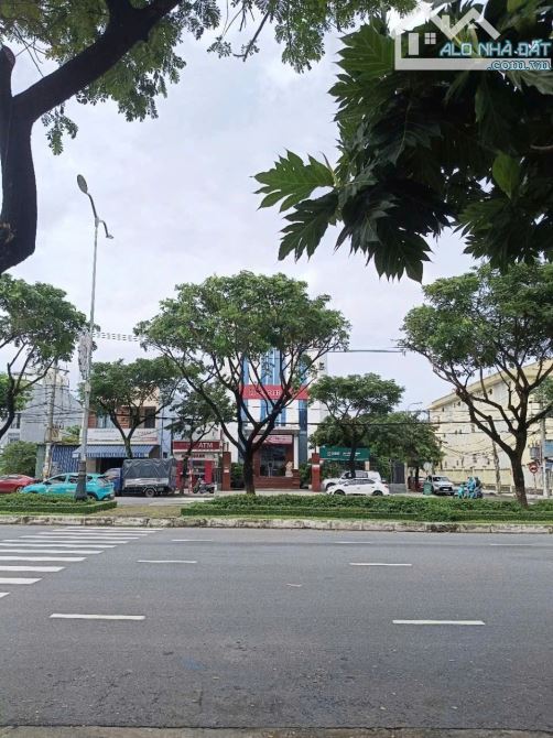 SIÊU PHẨM ĐẤT HIẾM-LÊ VĂN HIẾN, NGŨ HÀNH SƠN-VỊ TRÍ KIM CƯƠNG GẦN BIỂN, GẦN SÔNG, GẦN NÚI