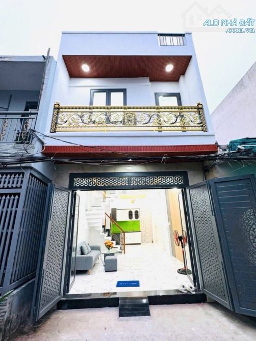 GIẢM GIÁ 3.65 TỶ CỌC SỚM💥 - NHÀ 2 TẦNG 36M2 - 4x9M -  SÁT MẶT TIỀN - HOÀN CÔNG ĐỦ - BÀN G