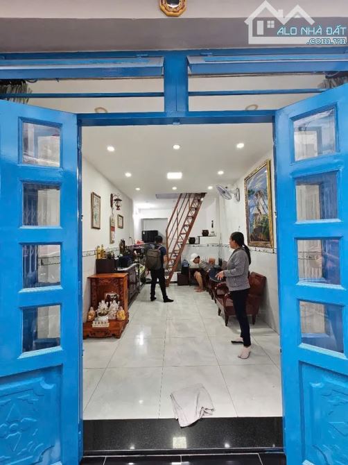 Bán nhà đường Tây Thạnh, Quận Tân Phú, gần trường ĐH Công Thương TPHCM, giá 3 tỷ 2