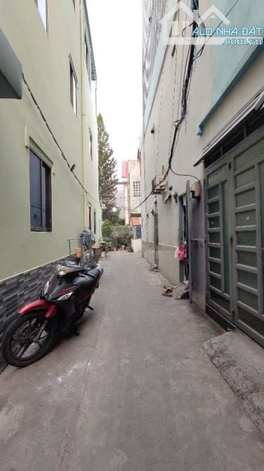 NHÀ 3 TẦNG 60M2 - THÔNG HẺM 291 - TRƯỜNG CHINH - TRƯỚC NHÀ 3,5M - NHỈNH 7 TỶ