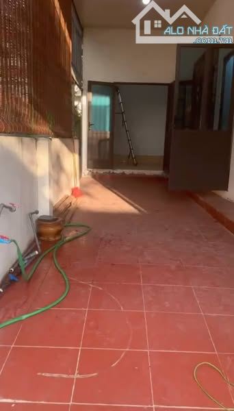 Bìa làng Bắc Hồng 90m2, mt7m, 7.65 tỷ, Đông Anh, ô tô tránh, lô góc, full thổ.