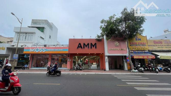 CHO THUÊ MẶT BẰNG TRUNG TÂM NGÃ 5 BA CU, VŨNG TÀU 7M X 28M