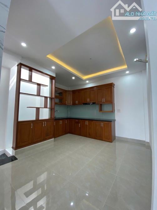 {SIÊU HIẾM} Bán nhà Đại Từ , nhà mới đẹp long lanh 6 tầng thang máy, ô tô đỗ cửa ,Kinh doa
