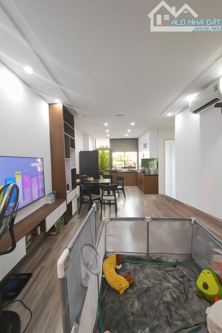 5,3 Tỷ Căn Hộ 2 Ngủ Toà CT2 VOV Mễ Trì -Trung Tâm Nam Từ Liêm  + DT 75m .Tầng Cao View Đẹp