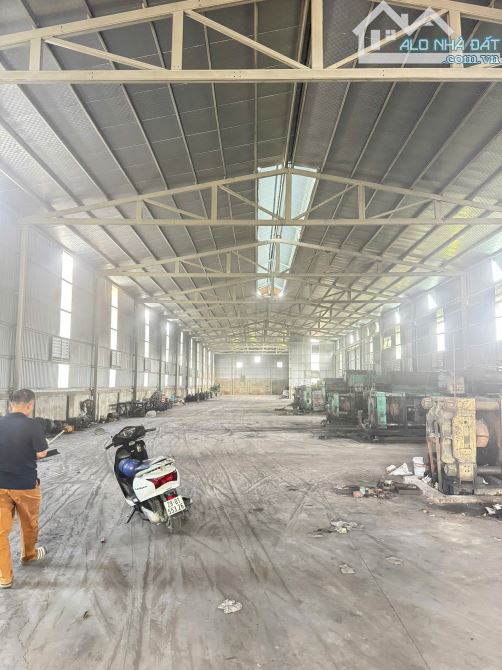 CHO THUÊ KHO XƯỞNG 1300M² – KM16 ĐẠI LỘ THĂNG LONG, QUỐC OAI