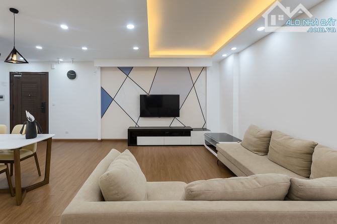 Căn Hộ 2 Ngủ,2wc Ở CT2 KĐT Nghĩa Đô-Trung Tâm Cầu Giấy  + DT 75m .Tầng Cao Thoáng ,View Hồ