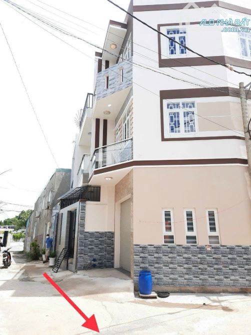 SIÊU PHẨM GIÁ RẺ NHẤT BÌNH CHIỂU – LÔ GÓC 2 MẶT TIỀN HẺM XE HƠI CHỈ 3,2