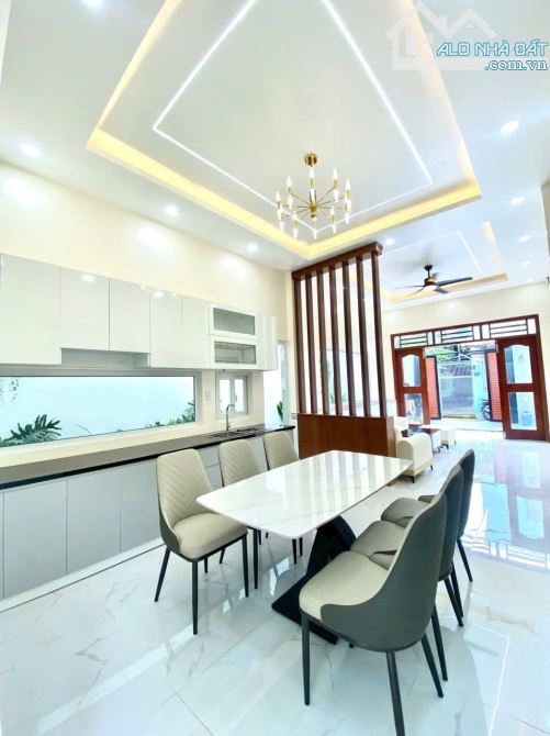 Biệt thự mini sân vườn, xây mới, trung tâm hóc môn, 8x15m, nhỉnh 4 tỷ - 10