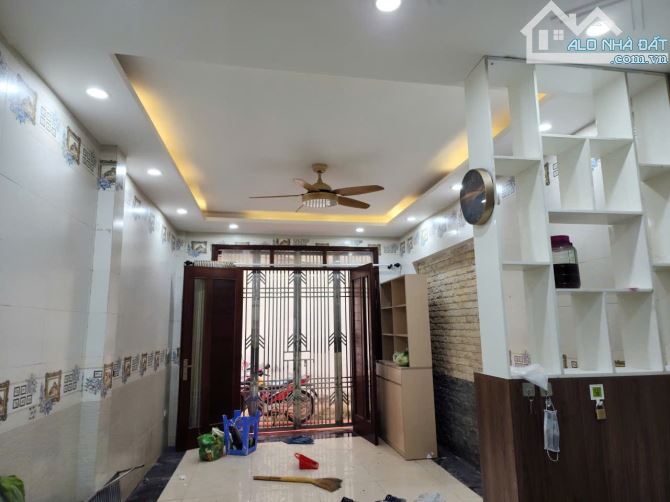 Siêu VIP nhà đẹp-Ngõ nông-Khương Hạ-Khương Đình-Hà Nội-34m2 x 5 Tầng x MT 3.8m-10.45 Tỷ - 10