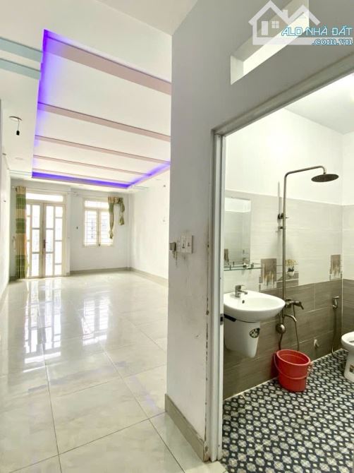 BÁN NHÀ 2 MẶT HẺM XE HƠI CHIẾN LƯỢC BÌNH TRỊ ĐÔNG - 4X18 - 3 TẦNG GIÁ 6,1 TỶ TL - 10