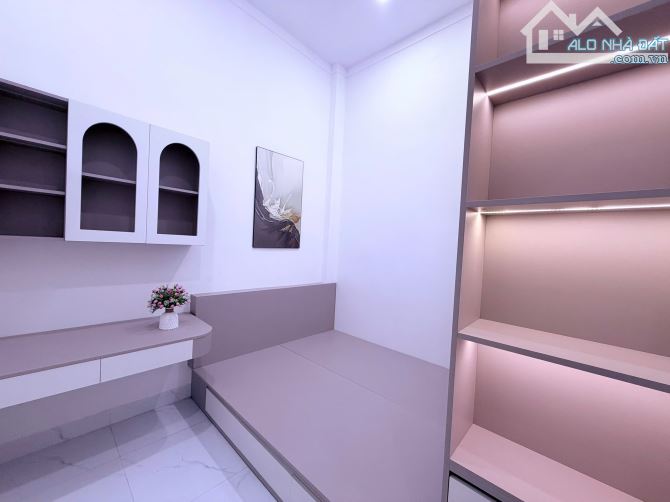 NHÀ MỚI THIẾT KẾ HIỆN ĐẠI - MT HẺM 3 XE HƠI NÉ NHAU 133 Nơ Trang Gưh - 10