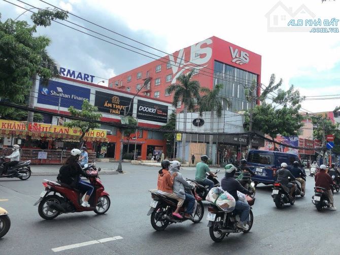 Biệt thự mini ngang 8m 120m2 mái Thái hẻm 183 Nguyễn Văn Khối tặng sân vườn ĐL 13 tỷ hơn - 10