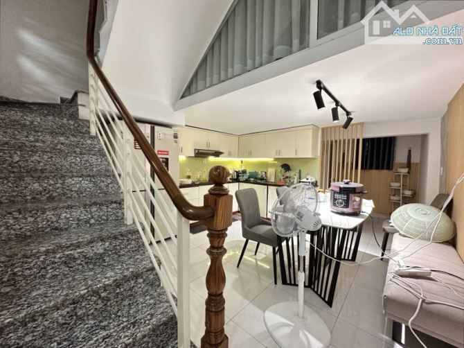 BÁN NHÀ HẺM NHỰA Ô TÔ – CÓ VỈA HÈ – 64M² – 4 TẦNG– NGUYỄN XÍ, P26, BÌNH THẠNH – 12.5 TỶ - 11