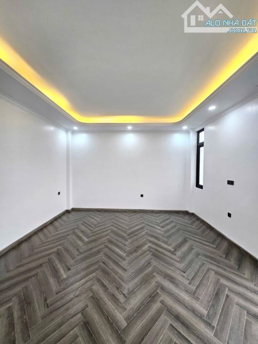 Bán Nhà Hoàng Như Tiếp-Dt 50m-Nhỉnh 12 Tỷ-Mới Koong-Full Nội Thất - 11