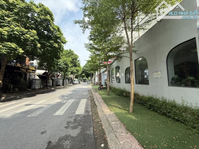 Bán nhà mặt phố Dịch Vọng 7 tầng thang máy, kinh doanh 149 tỷ, lô góc - 1