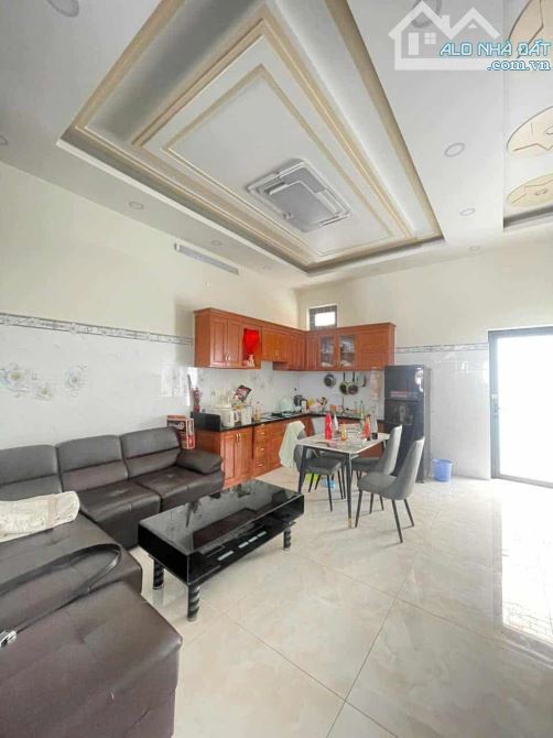 🌾🏠🌾NHÀ ĐẸP LUNG LINH - PHAN VĂN HỚN - Q.12 - 100M2 - NHỈNH 9Tỷ - ĐANG CHO THUÊ 18TR/THÁ - 1