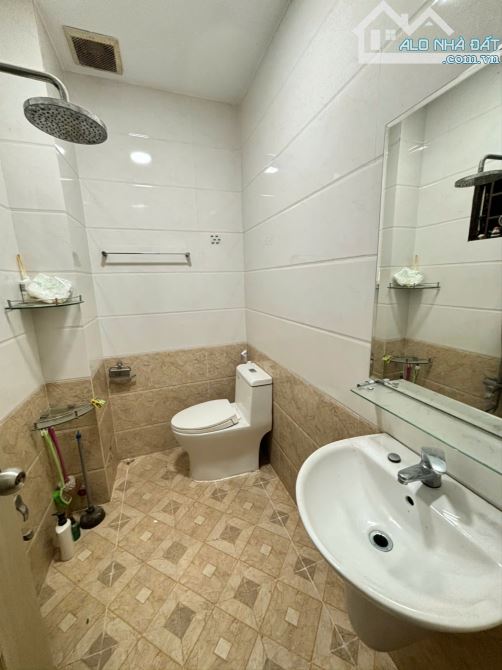 Cực Hiếm! Bán Gấp Nhà MTKD 2 Tầng Lầu 40m2- Ngay Phan Đăng Lưu- P3 Bình Thạnh- Nhỉnh 6 tỷ - 1
