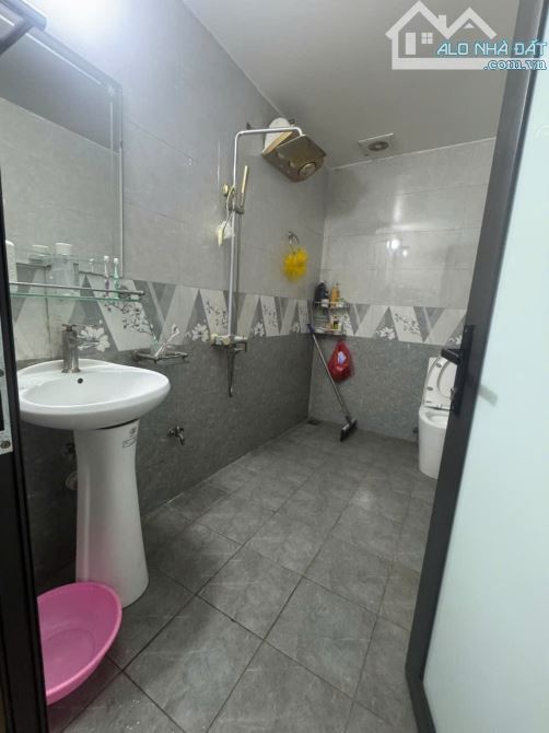 BÁN NHÀ 4 TẦNG – VỊ TRÍ KIM CƯƠNG TRỤC 22M ✨ 🌇 Tầm nhìn trực diện Green Pearl, khu vực sô - 1