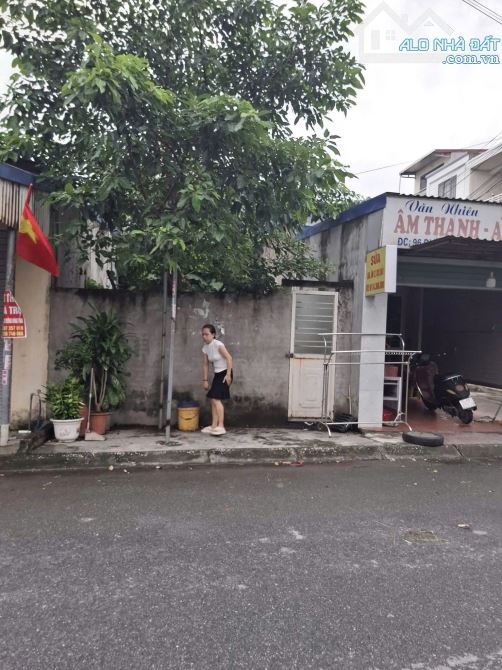 Đất mặt đường Hàng Tổng, Đằng Hải   D.tích: 76m - Hướng: Bắc  - Đường nhựa mới, đẹp, gần c - 1