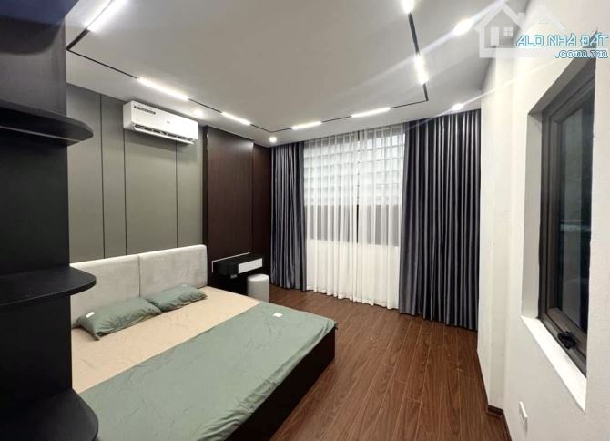 5 tầng đẹp gần tiện ích,an sinh tốt -Tân Mai- 38m- Nhô 7 tỷ - 1