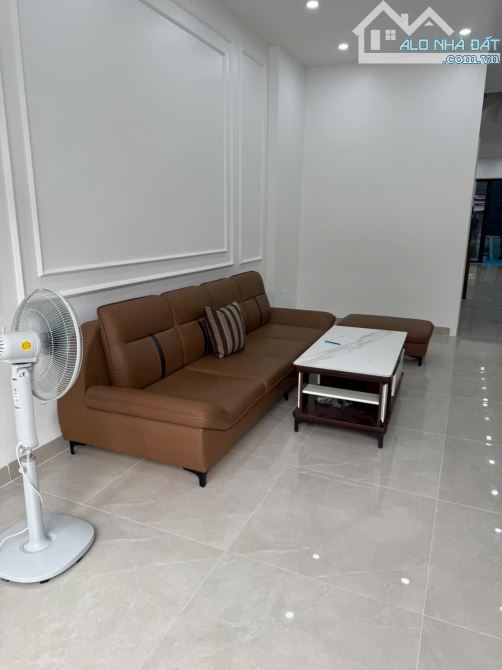 Nhà 4 tầng 78 M Tái Định Cư Chỉ 8ty3  Tuyến 2 Lê Hồng Phong  Hải An Hải Phòng - 1
