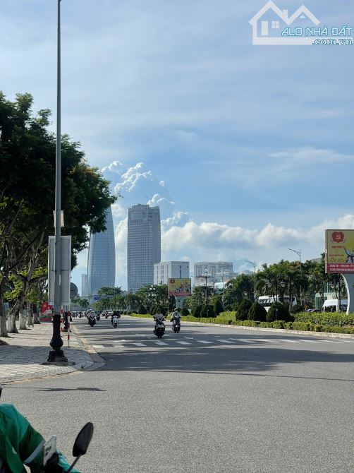 BÁN ĐẤT MẶT TIỀN PHẠM VĂN ĐỒNG, VỊ TRI VIP KHU BIỂN MỸ KHÊ - 1