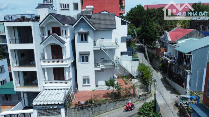 Chỉ 6,3 tỷ nhà sổ riêng, đường ô tô Ngô Quyền Đà Lạt 80m2 - 1