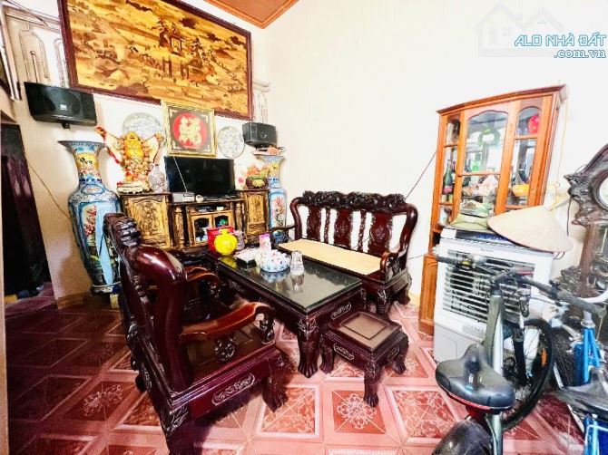 🔥 SIÊU HIẾM - HÀNG MẶT PHỐ GIÁ TRONG NGÕ - MẶT TIỀN RỘNG - VỈA HÈ - KINH DOANH ĐA DẠNG LO - 1