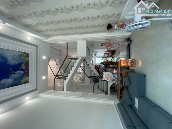 Nhà Phân Lô Cao Cấp – Thạnh Xuân 33, Quận 12  Giá: 5,95 tỷ (thương lượng) - 1