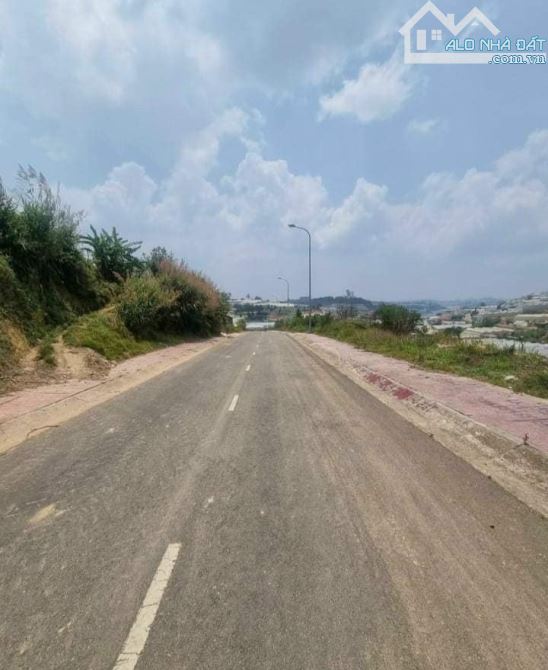 Bán lô đất KQH Nguyễn Hoàng- TP Đà Lạt - 1