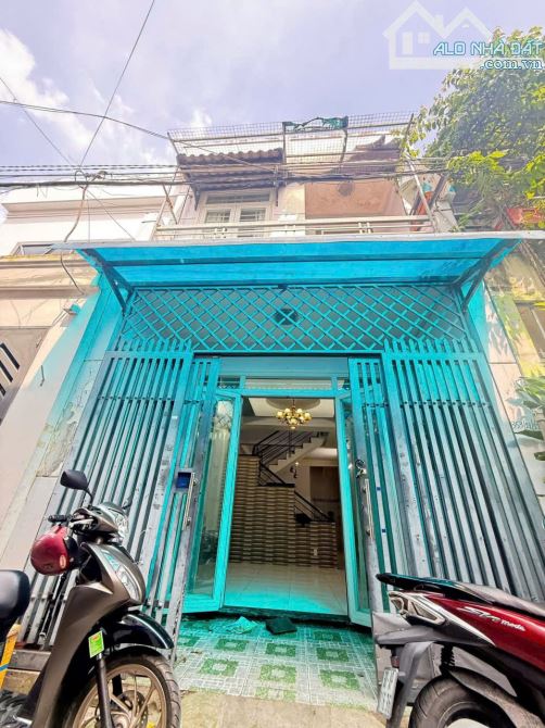 Nhà đẹp đúc btct 1 trệt 1 lầu 4mx12m đường 4m thông trần thị bảy quận 12 - 1