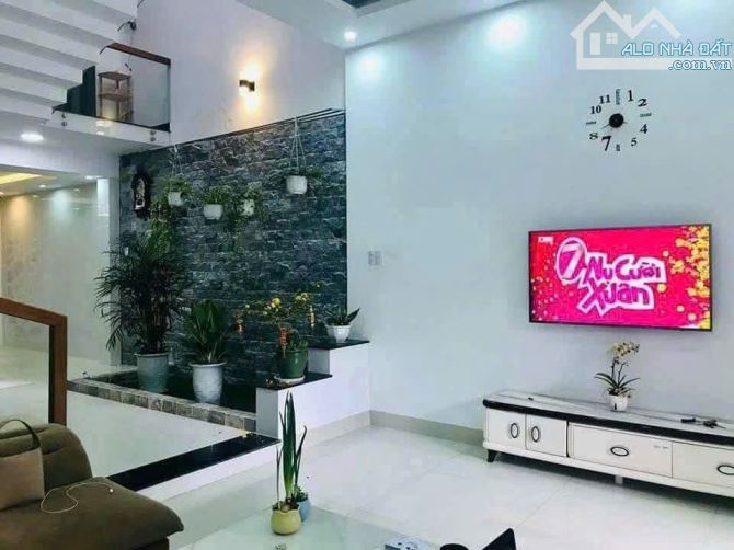 🔥 BÁN NHÀ 3 TẦNG MẶT TIỀN NGUYỄN XUÂN KHOÁT – ĐANG CHO THUÊ 25TR/THÁNG – GIÁ ĐẦU TƯ - 1
