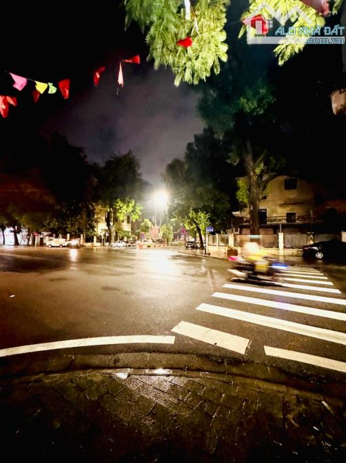💥 BÁN ĐẤT TẶNG NHÀ 2 TẦNG – MẶT PHỐ NGUYỄN THÁI HỌC – VỈA HÈ CỰC RỘNG – 45/55M² – 31 TỶ - 1