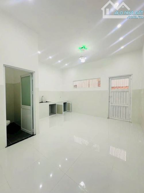 Bán gấp căn nhà Đ.Tân Hiệp 4 - hóc môn - 121m2 - 925 Triệu - sổ riêng - 1