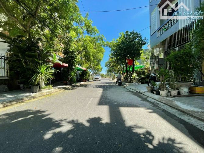Bán đất mặt tiền đường Nguyễn Nghiễm 96m ngang 5,7m sát biển Non Nước giá chỉ 5,4 tỷ - 1
