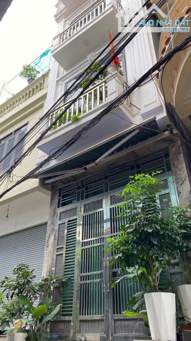 Bán nhanh siêu phẩm nhà mới xây độc lập tại Trần Nguyên Hãn - 1