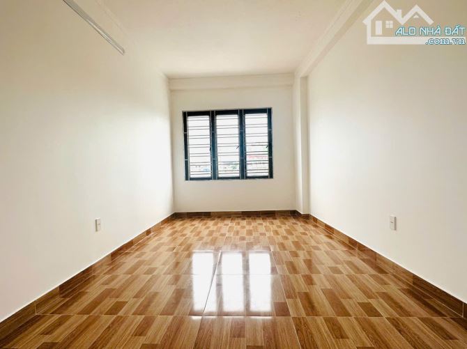 Bán nhà độc lập lô góc phố Thiên Lôi, nhà độc lập khung cột. Hàng mới nóng hỏi - 1