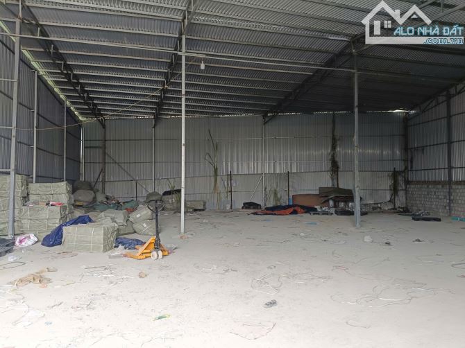 Cho thuê kho đường Lê Trọng Tấn, Hoài Đức, HN. DT 700m, cao 6m, xe công đỗ cửa. Giá 65k/m/ - 1