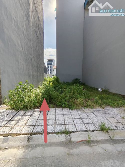 50m2 ĐẤT PHÂN LÔ Ô TÔ TRÁNH, VỈA HÈ, VÀI BƯỚC RA ĐH THÀNH ĐÔ, QL32, GA TÀU NHỔN, nhỉnh 8 t - 1